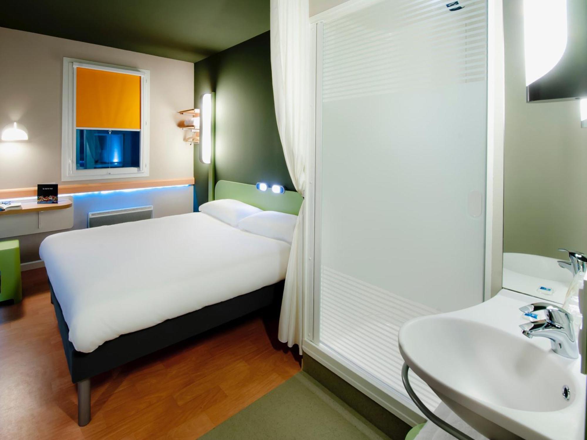 Ibis Budget Brest Centre Port Exteriör bild