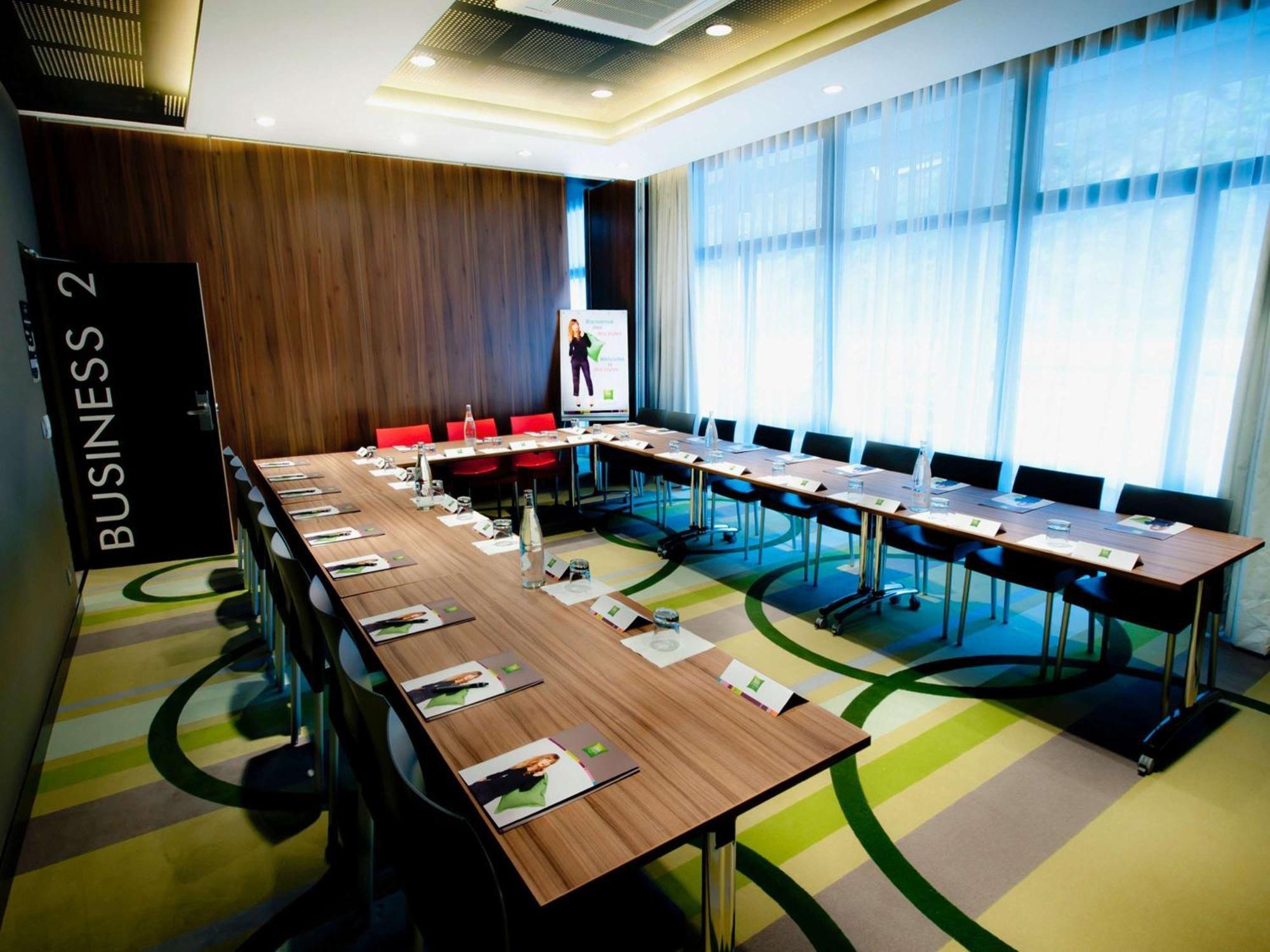 Ibis Budget Brest Centre Port Exteriör bild